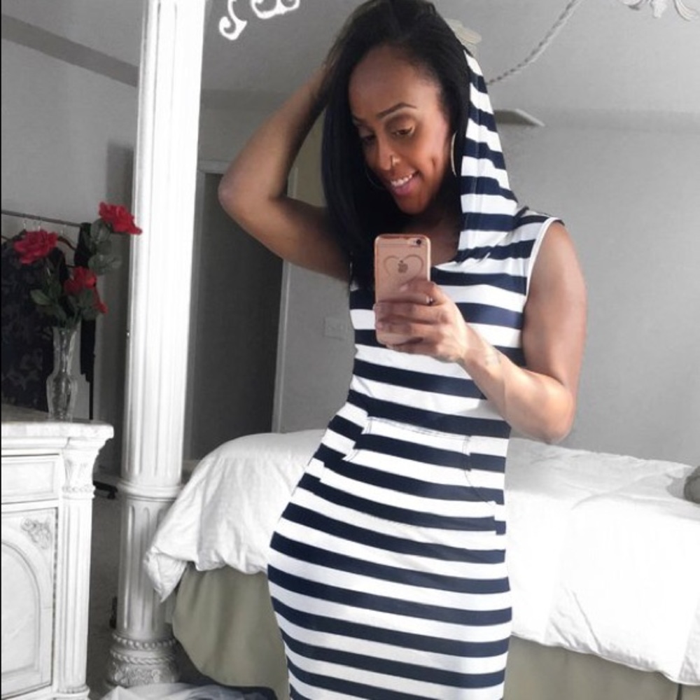 Hooded maxi dress